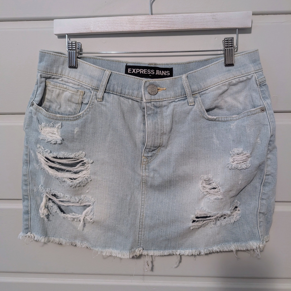Express Distressed Light Denim Mini Skirt Size 6